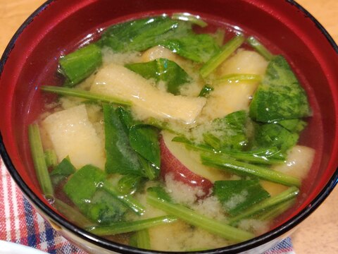 お味噌汁☆サラダほうれん草・さつまいも・油揚げ